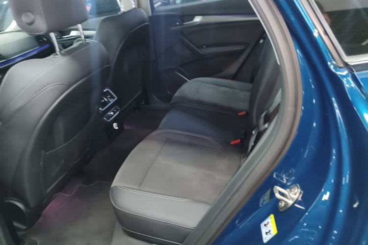Used Audi Q5L Sportback 2023 40 TFSI Luxury Model Left Rear Seat