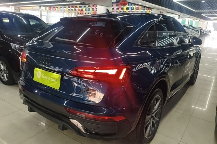 Used Audi Q5L Sportback 2023 40 TFSI Luxury Model Rear Right 45 Deg