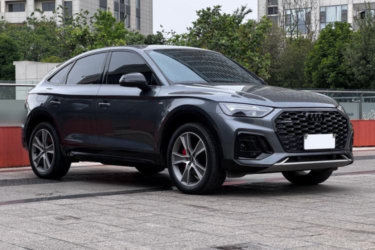 Used Audi Q5L Sportback 2023 40 TFSI Luxury Model Exterior 4
