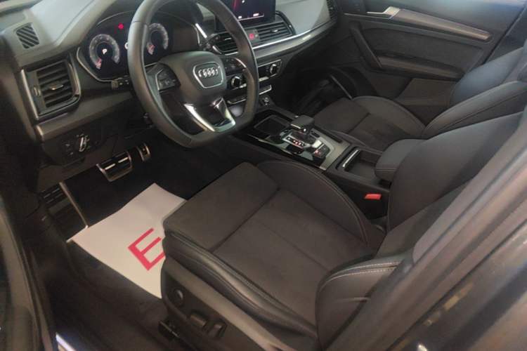 Used Audi Q5L Sportback 2023 40 TFSI Luxury Model Left Front Seat