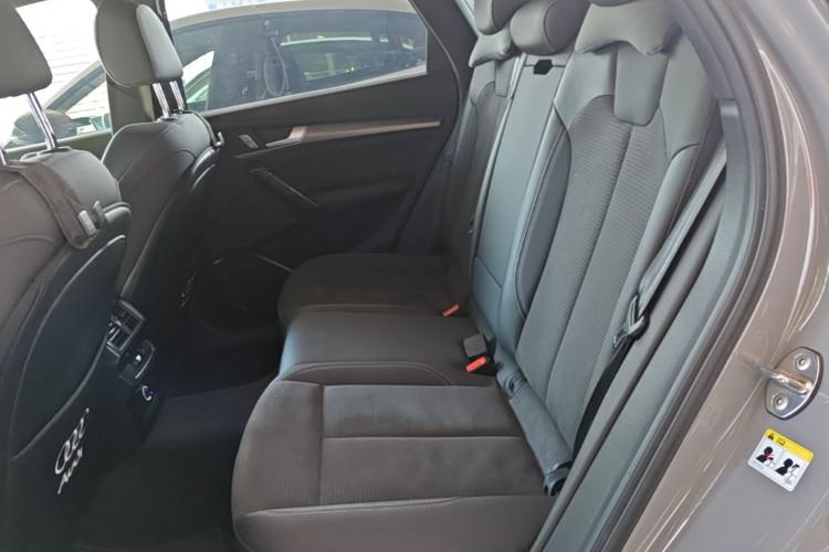 Used Audi Q5L Sportback 2023 40 TFSI Luxury Model Left Rear Seat