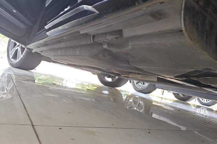Used Audi Q5L Sportback 2023 40 TFSI Luxury Model Left Side Sill