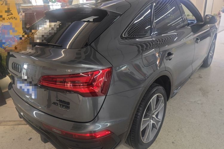 Used Audi Q5L Sportback 2023 40 TFSI Luxury Model Rear Right 45 Deg