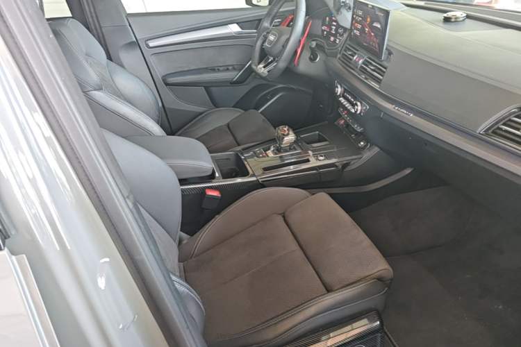 Used Audi Q5L Sportback 2023 40 TFSI Luxury Model Right Front Seat
