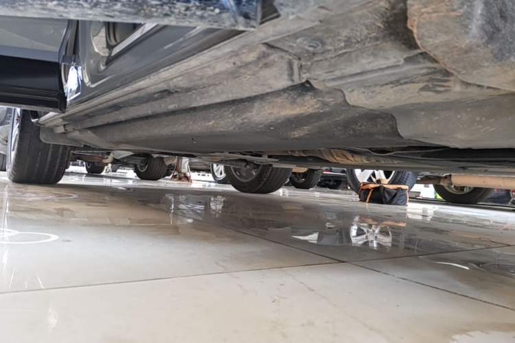Used Audi Q5L Sportback 2023 40 TFSI Luxury Model Right Side Sill