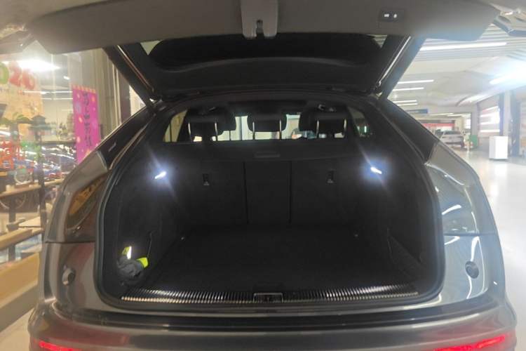 Used Audi Q5L Sportback 2023 40 TFSI Luxury Model Trunk