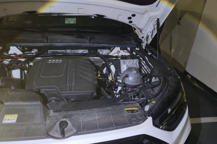 Used Audi Q5L Sportback 2023 45 TFSI Luxury Edition Engine Bay Left