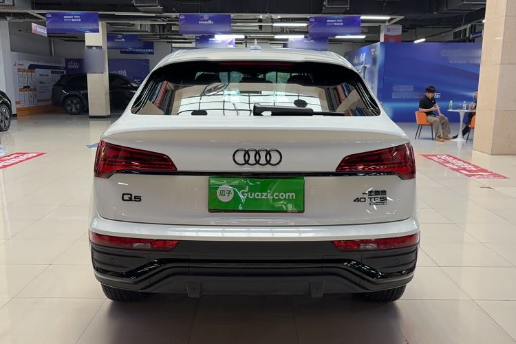 Used Audi Q5L Sportback 2023 40 TFSI Luxury Model Exterior 4