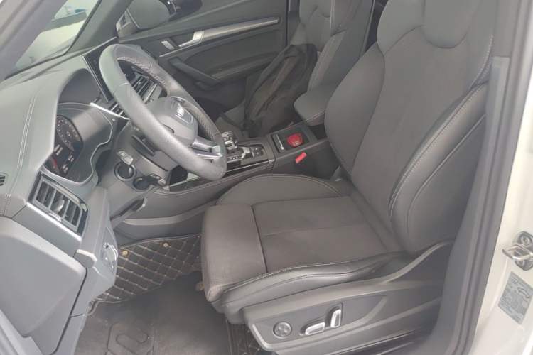 Used Audi Q5L Sportback 2023 40 TFSI Luxury Model Left Front Seat