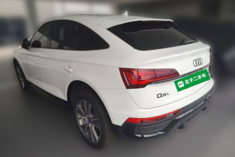 Used Audi Q5L Sportback 2023 40 TFSI Luxury Model Rear Left 45 Deg