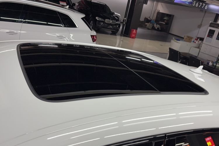 Used Audi Q5L Sportback 2023 40 TFSI Luxury Model Roof