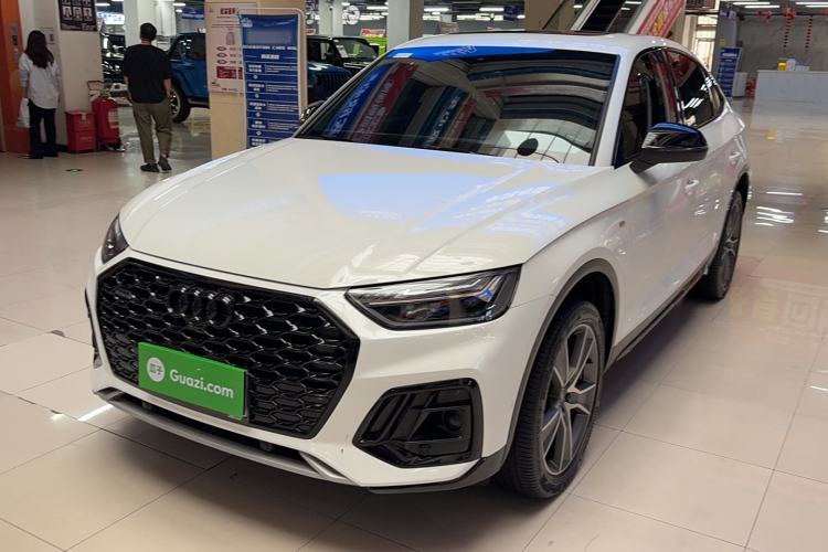 Used Audi Q5L Sportback 2023 40 TFSI Luxury Model Guazi used car, China used car export, Used car for sale, Used  cars, Cheapest cars for sale