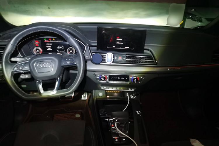 Used Audi Q5L Sportback 2024 40 TFSI Luxury Edition Center Console