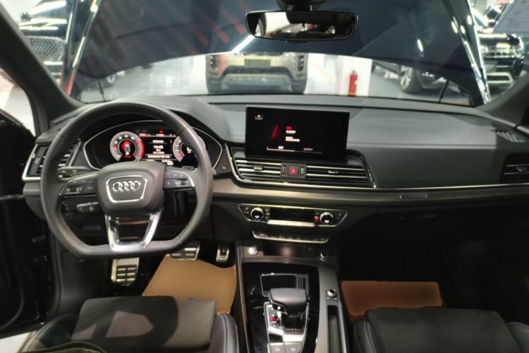 Used Audi Q5L Sportback 2024 40 TFSI Luxury Edition Center Console