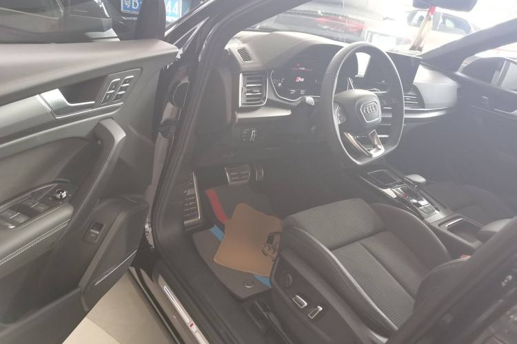 Used Audi Q5L Sportback 2024 45 TFSI Luxury Edition Driver Seat