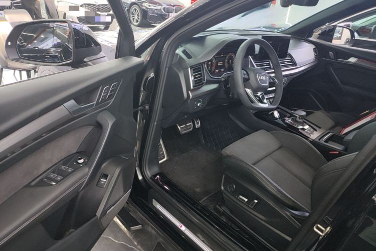 Used Audi Q5L Sportback 2024 45 TFSI Luxury Edition Driver Seat