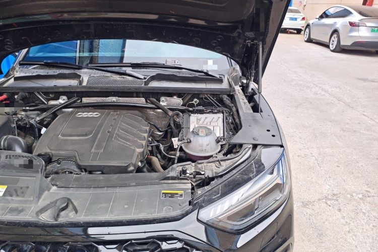 Used Audi Q5L Sportback 2024 45 TFSI Luxury Edition Engine Bay Left