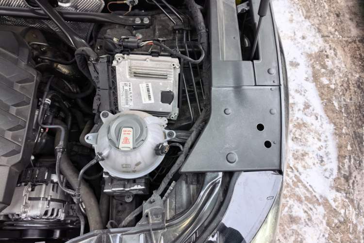 Used Audi Q5L Sportback 2024 40 TFSI Fashion Version Engine Bay Left