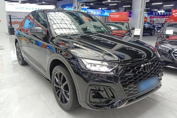 Used Audi Q5L Sportback 2024 40 TFSI Luxury Edition Front Right 45 Deg