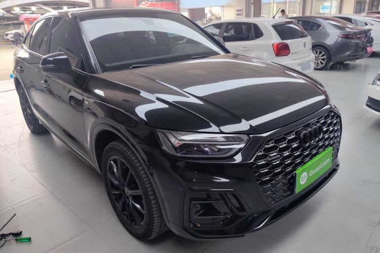 Used Audi Q5L Sportback 2024 40 TFSI Luxury Edition Front Right 45 Deg