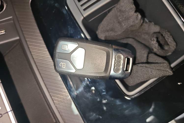 Used Audi Q5L Sportback 2024 40 TFSI Luxury Edition Interior 1