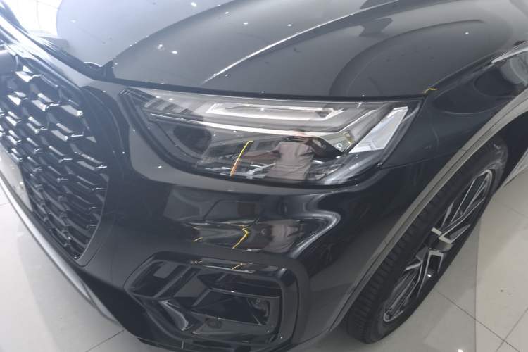 Used Audi Q5L Sportback 2024 45 TFSI Luxury Edition Left Front Headlight