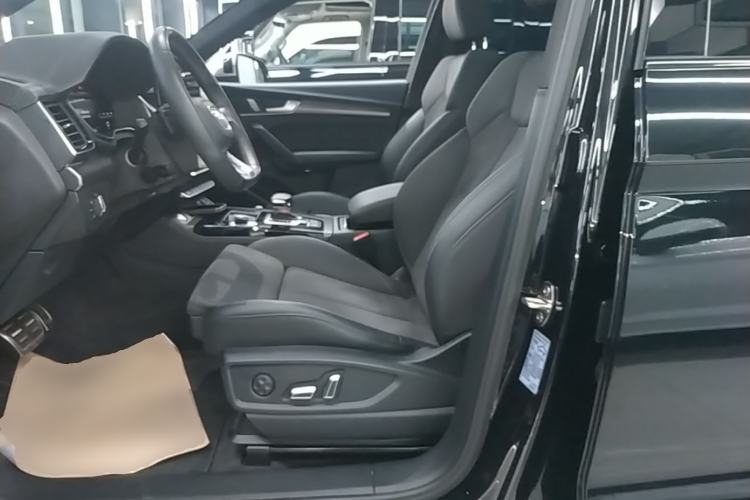 Used Audi Q5L Sportback 2024 45 TFSI Luxury Edition Left Front Seat