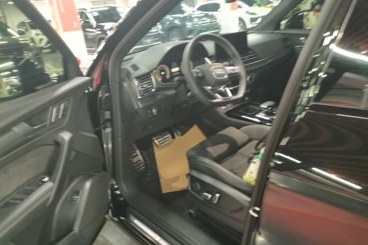 Used Audi Q5L Sportback 2024 40 TFSI Luxury Edition Left Front Seat