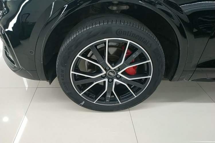 Used Audi Q5L Sportback 2024 45 TFSI Luxury Edition Left Front Wheel Hub