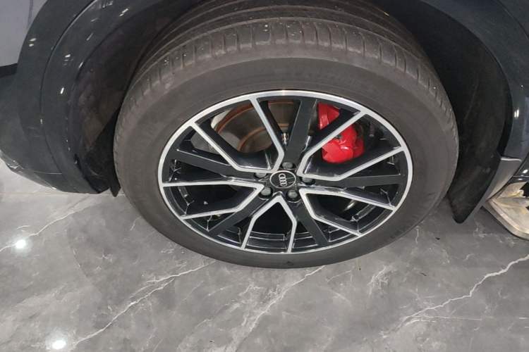 Used Audi Q5L Sportback 2024 45 TFSI Luxury Edition Left Front Wheel Hub
