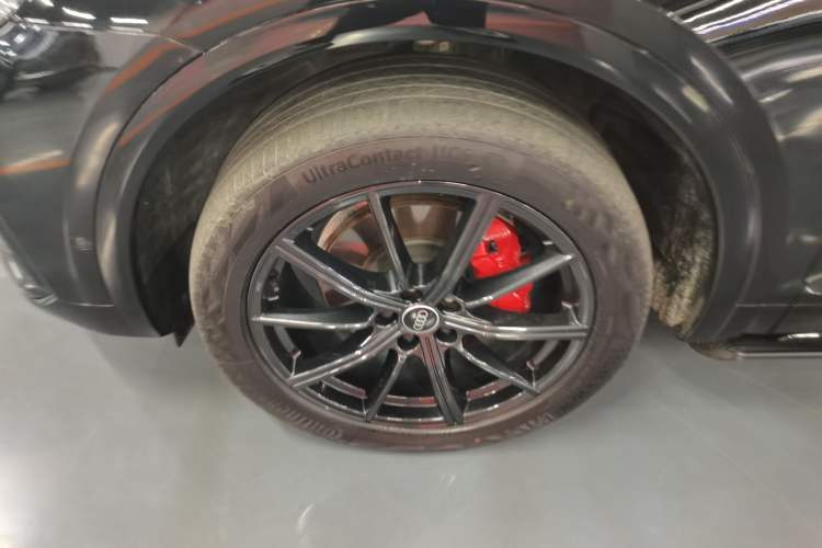 Used Audi Q5L Sportback 2024 40 TFSI Luxury Edition Left Front Wheel Hub