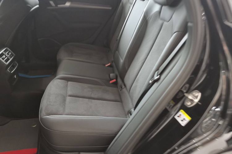 Used Audi Q5L Sportback 2024 45 TFSI Luxury Edition Left Rear Seat