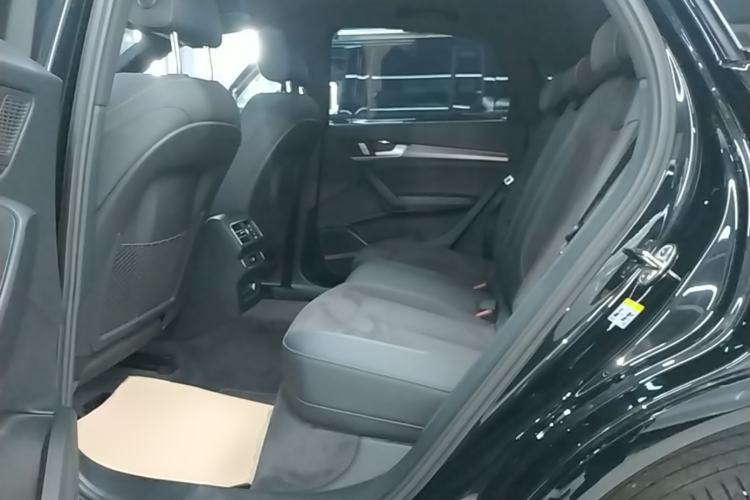 Used Audi Q5L Sportback 2024 45 TFSI Luxury Edition Left Rear Seat