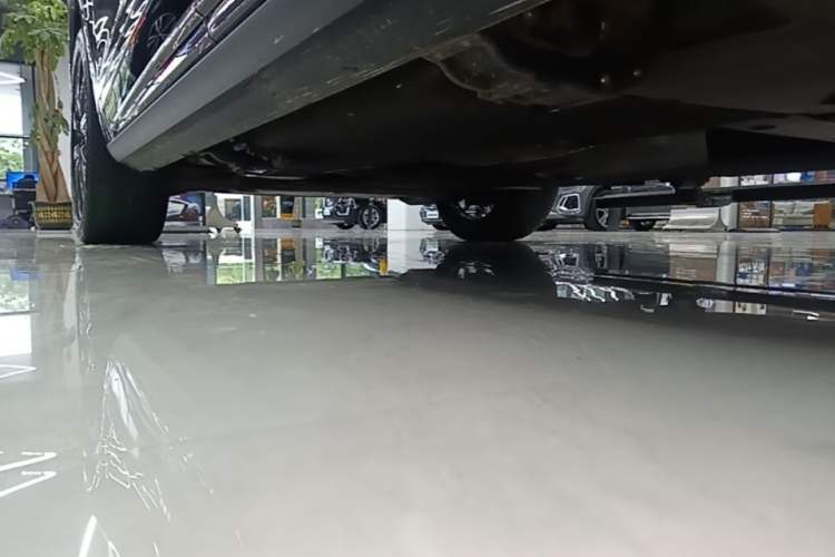 Used Audi Q5L Sportback 2024 40 TFSI Luxury Edition Left Side Sill