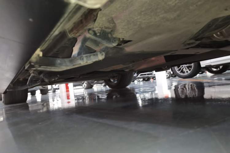 Used Audi Q5L Sportback 2024 40 TFSI Luxury Edition Left Side Sill