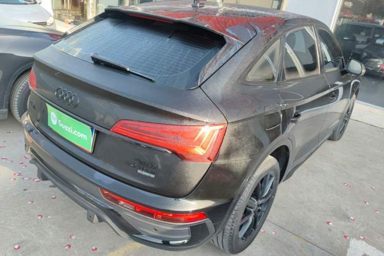 Used Audi Q5L Sportback 2024 40 TFSI Luxury Edition Rear Right 45 Deg