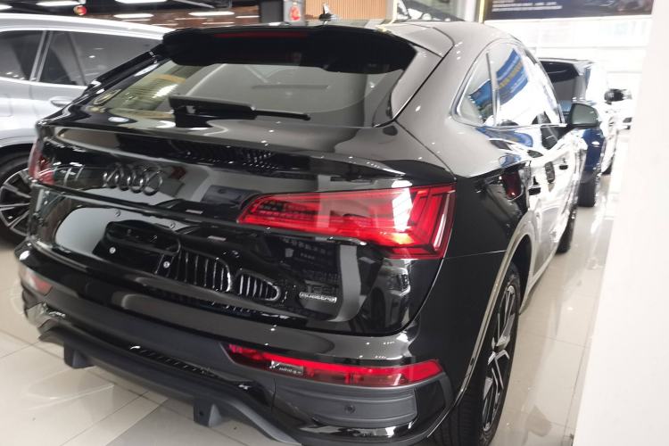 Used Audi Q5L Sportback 2024 45 TFSI Luxury Edition Rear Right 45 Deg
