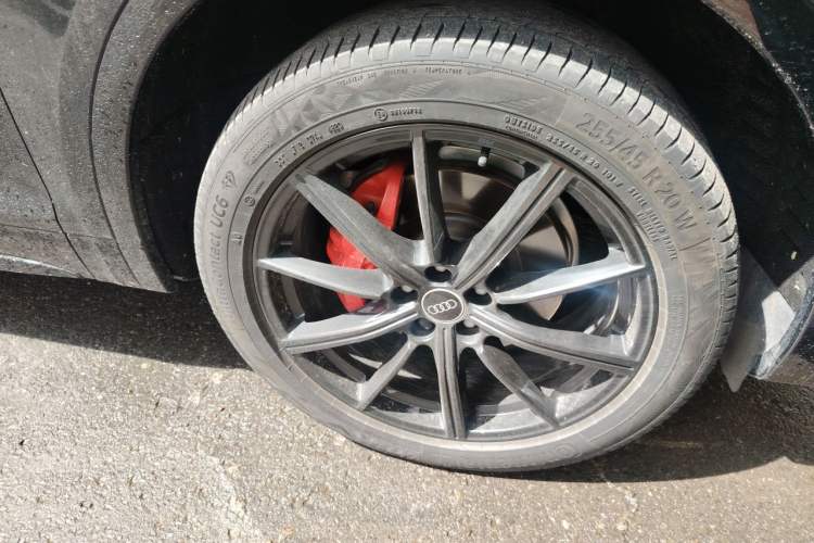 Used Audi Q5L Sportback 2024 40 TFSI Luxury Edition Right Front Wheel Hub