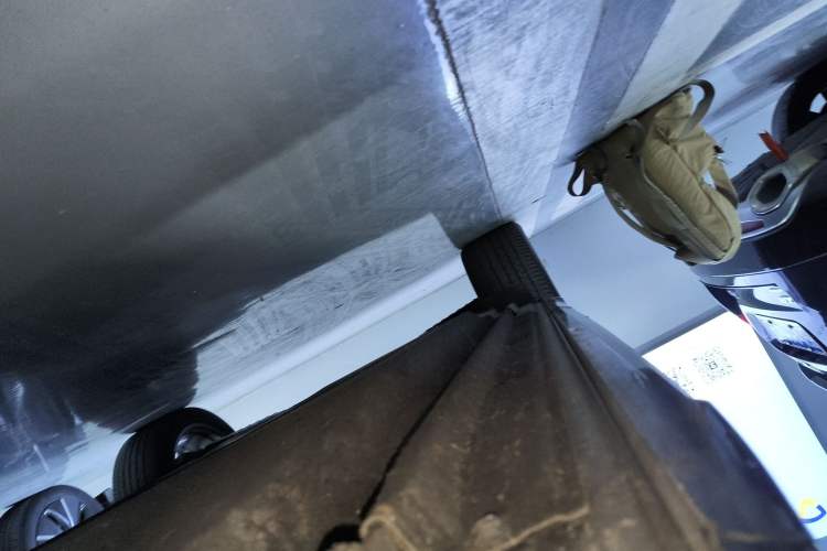 Used Audi Q5L Sportback 2024 40 TFSI Luxury Edition Right Side Sill
