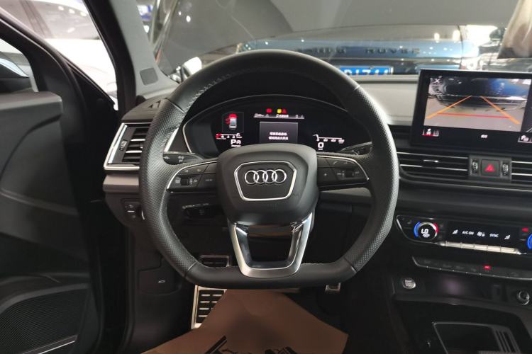 Used Audi Q5L Sportback 2024 45 TFSI Luxury Edition Steering Wheel