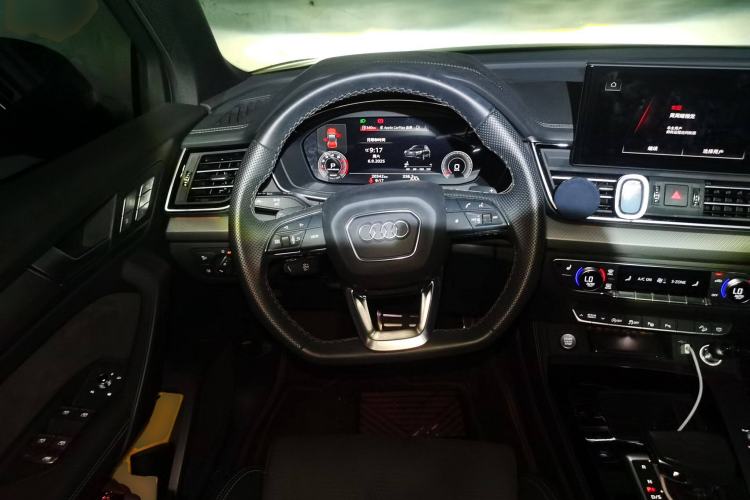 Used Audi Q5L Sportback 2024 40 TFSI Luxury Edition Steering Wheel