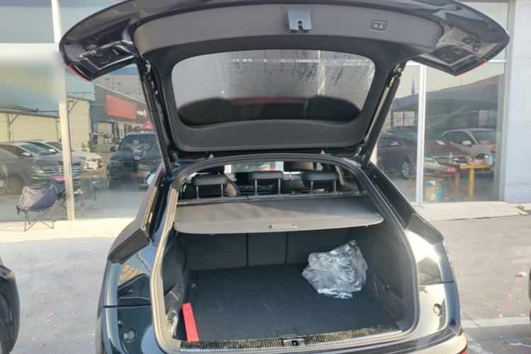 Used Audi Q5L Sportback 2024 40 TFSI Luxury Edition Trunk