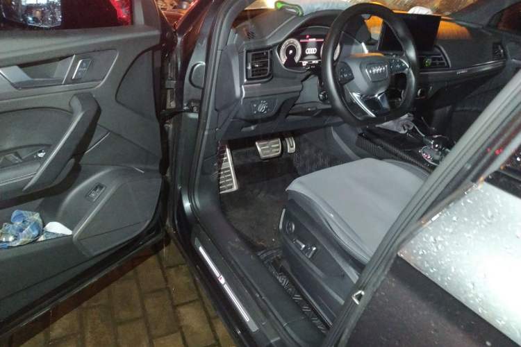 Used Audi Q5L Sportback 2024 40 TFSI Fashion Version Driver Seat
