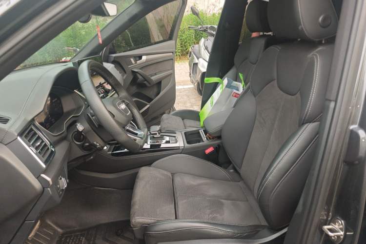 Used Audi Q5L Sportback 2024 45 TFSI Luxury Edition Left Front Seat