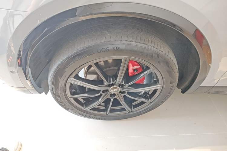Used Audi Q5L Sportback 2024 40 TFSI Luxury Edition Left Front Wheel Hub