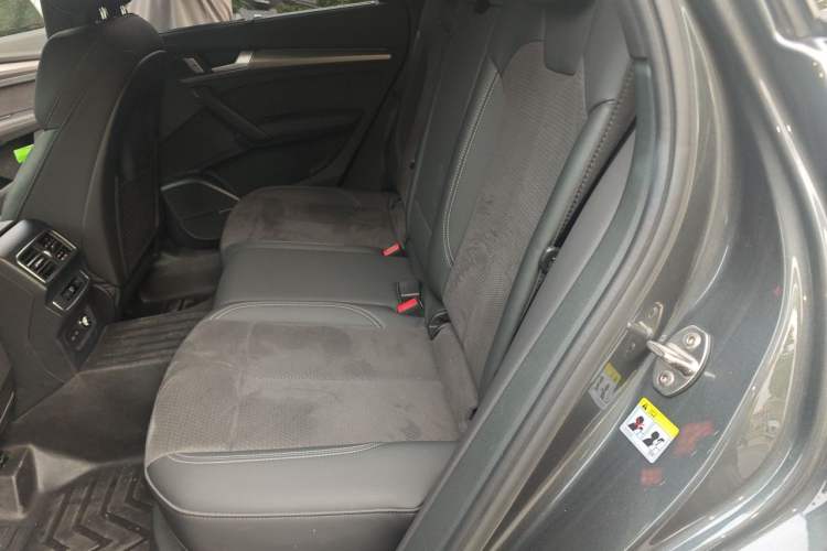 Used Audi Q5L Sportback 2024 45 TFSI Luxury Edition Left Rear Seat