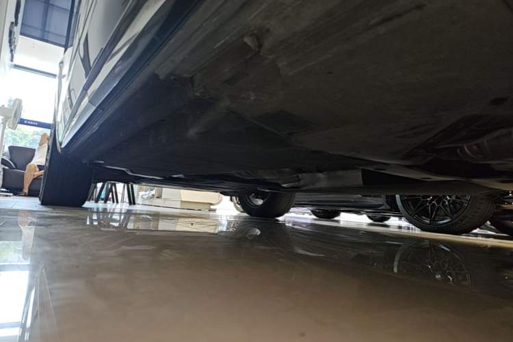 Used Audi Q5L Sportback 2024 40 TFSI Luxury Edition Left Side Sill