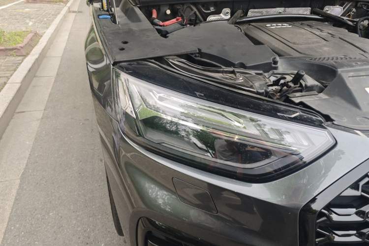 Used Audi Q5L Sportback 2024 45 TFSI Luxury Edition Right Front Headlight
