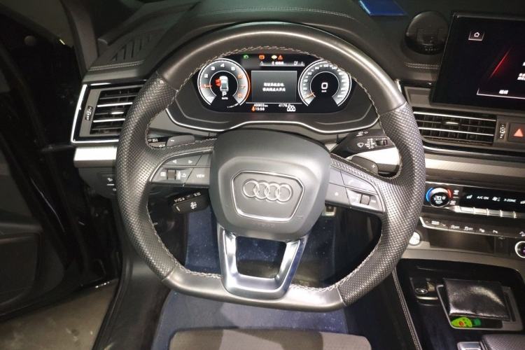 Used Audi Q5L Sportback 2024 40 TFSI Luxury Edition Steering Wheel