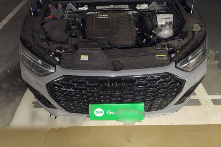 Used Audi Q5L Sportback 2024 40 TFSI Fashion Version Engine Bay